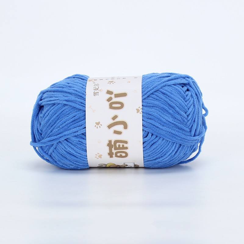 雪妃尔小吖 Xue Fei Er Baby Chenille Yarn