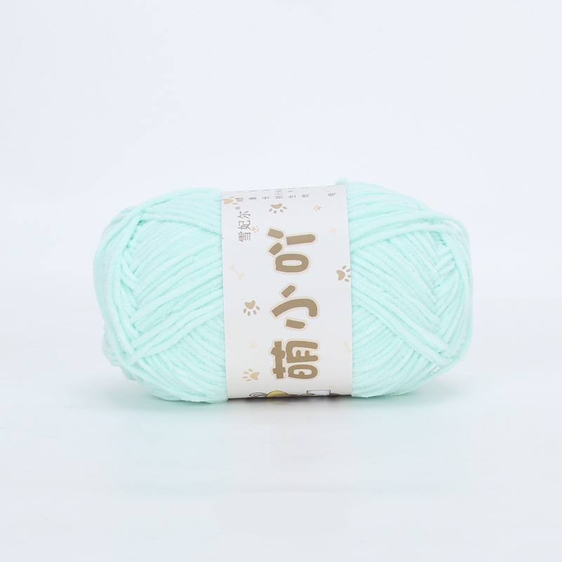 雪妃尔小吖 Xue Fei Er Baby Chenille Yarn